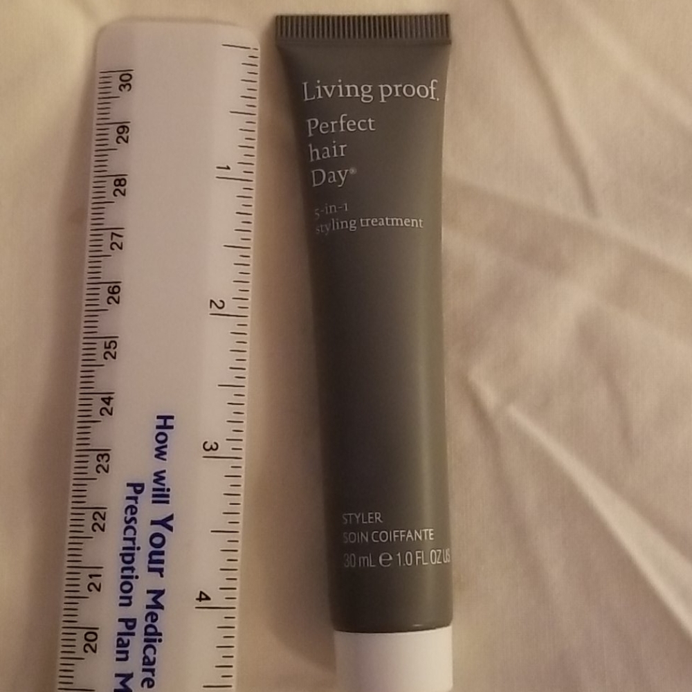 Living proof perfect hair day 5 in 1 styling serum
